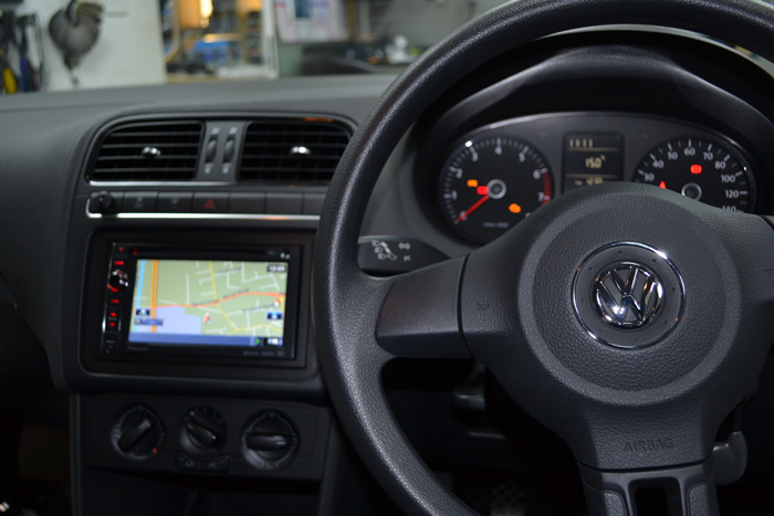 VW Polo 2011 Pioneer Nav installation